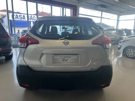 NISSAN Kicks 1.6 16V 4P FLEXSTART S, Foto 4