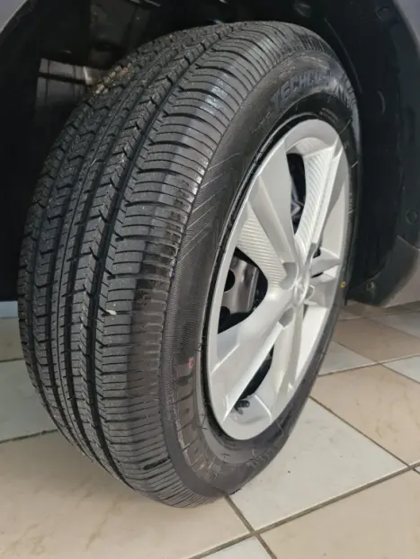 NISSAN Kicks 1.6 16V 4P FLEXSTART S X-TRONIC AUTOM�TICO CVT, Foto 13