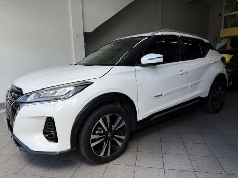 NISSAN Kicks 1.6 16V 4P FLEXSTART EXCLUSIVE XTRONIC AUTOM�TICO CVT, Foto 3