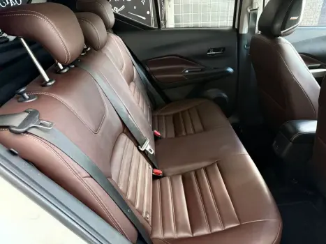 NISSAN Kicks 1.6 16V 4P FLEXSTART EXCLUSIVE XTRONIC AUTOM�TICO CVT, Foto 16