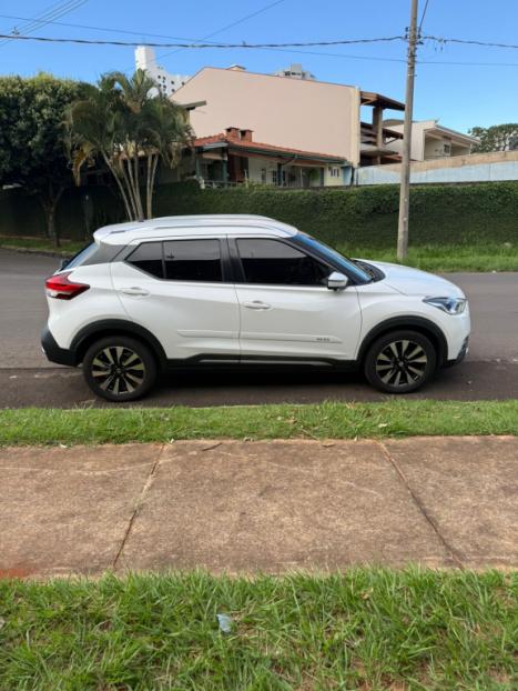 NISSAN Kicks 1.6 16V 4P FLEXSTART SL X-TRONIC AUTOM�TICO CVT, Foto 4