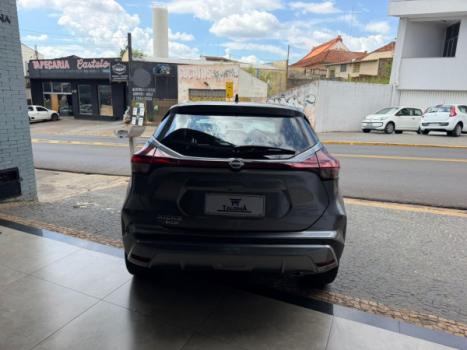 NISSAN Kicks 1.6 16V 4P FLEXSTART ADVANCE XTRONIC AUTOM�TICO CVT, Foto 4