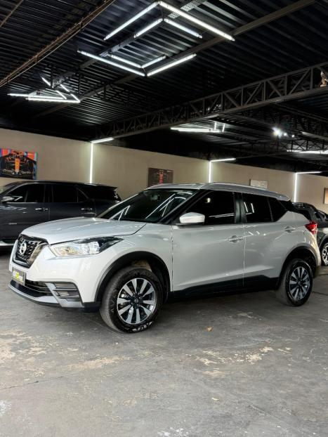 NISSAN Kicks 1.6 16V 4P FLEXSTART S, Foto 4