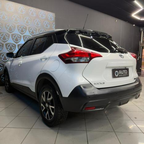 NISSAN Kicks 1.6 16V 4P FLEXSTART SPECIAL EDITION, Foto 4