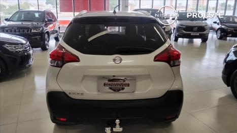 NISSAN Kicks 1.6 16V 4P FLEXSTART S DIRECT X-TRONIC AUTOM�TICO CVT, Foto 4