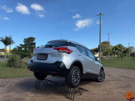 NISSAN Kicks 1.6 16V 4P FLEXSTART S DIRECT X-TRONIC AUTOM�TICO CVT, Foto 4