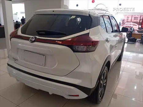 NISSAN Kicks 1.6 16V 4P FLEXSTART EXCLUSIVE XTRONIC AUTOM�TICO CVT, Foto 3