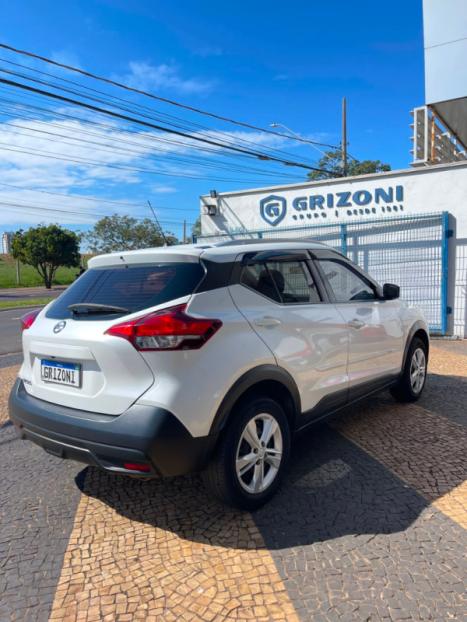 NISSAN Kicks 1.6 16V 4P FLEXSTART S DIRECT X-TRONIC AUTOM�TICO CVT, Foto 2