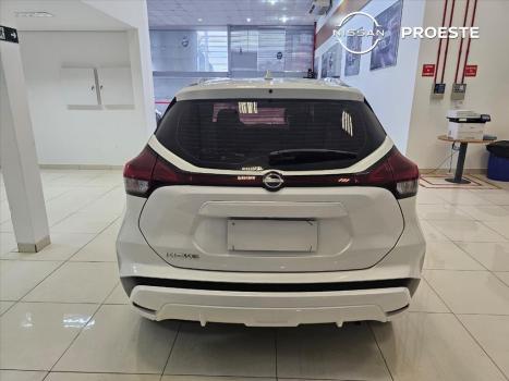 NISSAN Kicks 1.6 16V 4P FLEXSTART SENSE XTRONIC AUTOM�TICO CVT, Foto 2