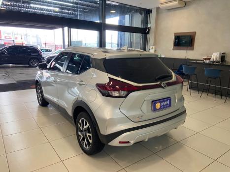 NISSAN Kicks 1.6 16V 4P FLEXSTART SENSE XTRONIC AUTOMÁTICO CVT, Foto 4
