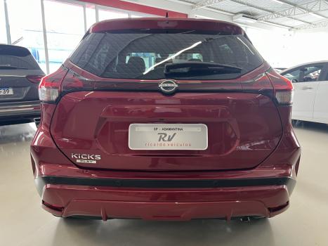 NISSAN Kicks Play 1.6 16V FELXSTART ADVANCE PLUS XTRONIC AUTOM�TICO, Foto 4