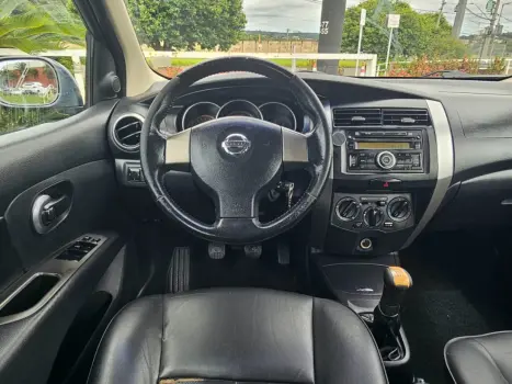 NISSAN Livina 1.6 16V 4P S X-GEAR FLEX, Foto 7