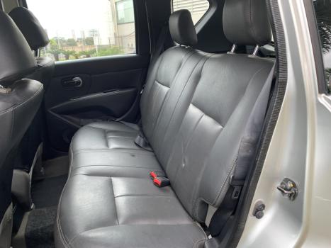 NISSAN Livina 1.6 16V 4P FLEX, Foto 2