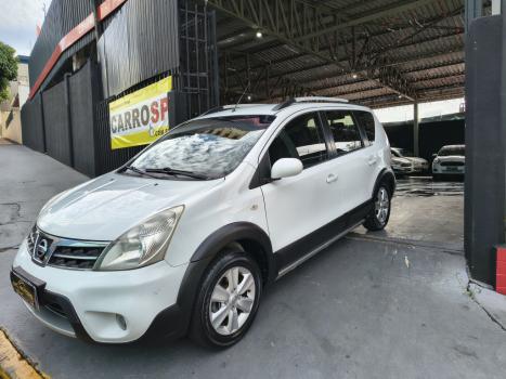 NISSAN Livina 1.8 16V 4P SL X-GEAR FLEX AUTOM�TICO, Foto 3