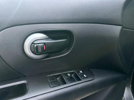 NISSAN Livina 1.8 16V 4P SL X-GEAR FLEX AUTOM�TICO, Foto 7