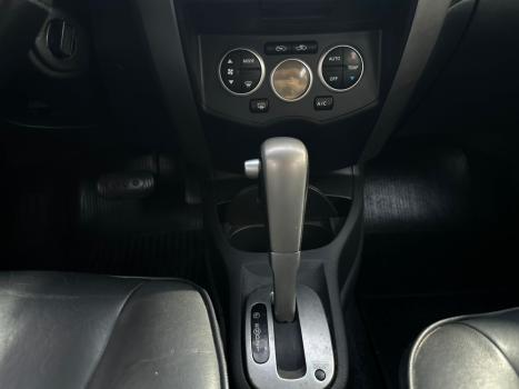 NISSAN Livina 1.8 16V 4P SL X-GEAR FLEX AUTOM�TICO, Foto 11