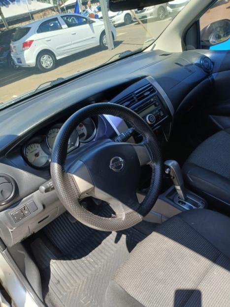 NISSAN Livina 1.8 16V 4P S FLEX AUTOMÁTICO, Foto 3