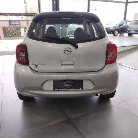 NISSAN March 1.0 12V 4P SV FLEX, Foto 4