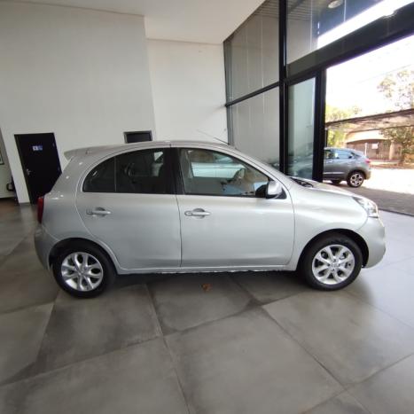 NISSAN March 1.0 12V 4P SV FLEX, Foto 5
