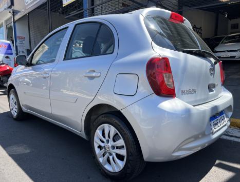 NISSAN March 1.0 12V 4P S FLEX, Foto 4