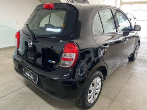 NISSAN March 1.0 12V 4P S FLEX, Foto 2