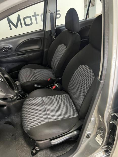 NISSAN March 1.0 12V 4P S FLEX, Foto 9