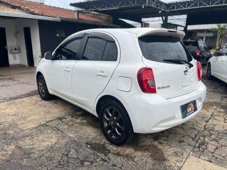 NISSAN March 1.0 12V 4P SV FLEX, Foto 6