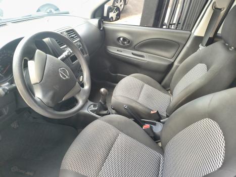 NISSAN March 1.0 12V 4P S FLEX, Foto 4