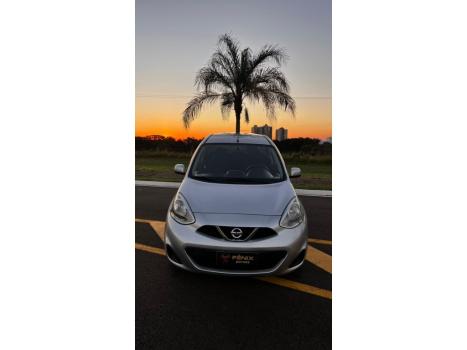 NISSAN March 1.0 12V 4P S FLEX, Foto 2