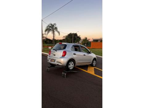 NISSAN March 1.0 12V 4P S FLEX, Foto 5