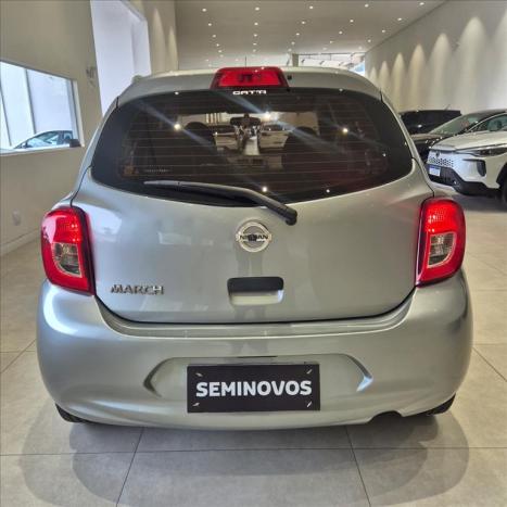 NISSAN March 1.0 12V 4P S FLEX, Foto 5