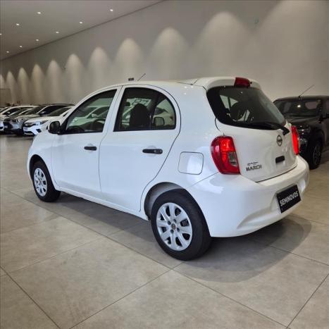 NISSAN March 1.0 12V 4P S FLEX, Foto 6