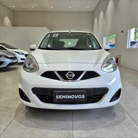 NISSAN March 1.0 12V 4P S FLEX, Foto 2