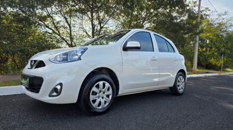 NISSAN March 1.0 12V 4P S FLEX, Foto 2