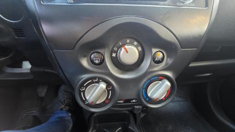 NISSAN March 1.0 12V 4P S FLEX, Foto 6