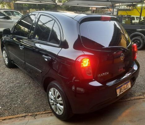 NISSAN March 1.0 12V 4P S FLEX, Foto 4