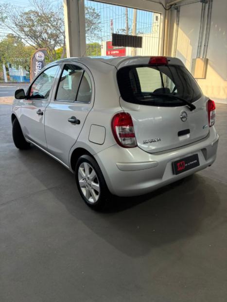 NISSAN March 1.0 12V 4P S FLEX, Foto 7