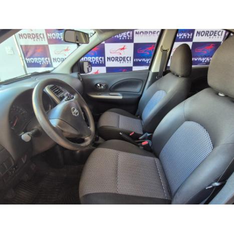 NISSAN March 1.0 16V 4P S FLEX, Foto 4