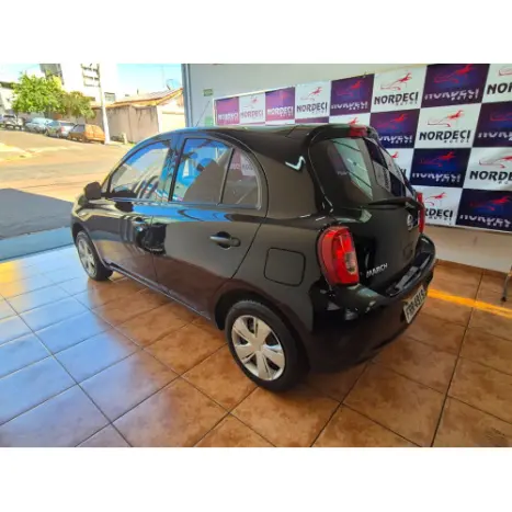 NISSAN March 1.0 16V 4P S FLEX, Foto 5