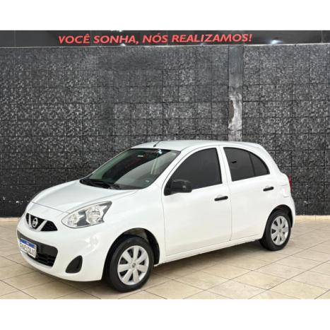 NISSAN March 1.0 16V 4P S FLEX, Foto 2