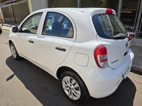 NISSAN March 1.0 16V 4P S FLEX, Foto 3