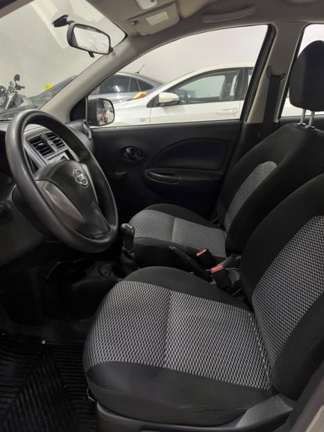 NISSAN March 1.0 16V 4P FLEX, Foto 11