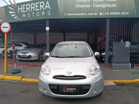 NISSAN March 1.0 16V 4P SV FLEX, Foto 2