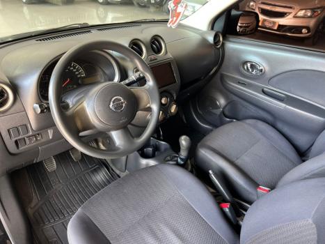 NISSAN March 1.6 16V 4P S FLEX, Foto 4