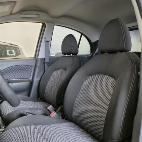 NISSAN March 1.6 16V 4P SV FLEX AUTOMTICO CVT, Foto 15