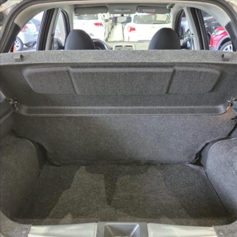 NISSAN March 1.6 16V 4P SV FLEX AUTOMTICO CVT, Foto 17