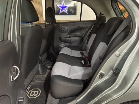 NISSAN March 1.6 16V 4P SR FLEX, Foto 9