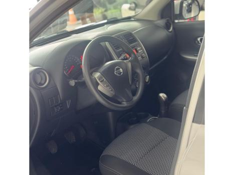 NISSAN March 1.6 16V 4P SV FLEX, Foto 4