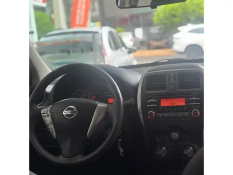 NISSAN March 1.6 16V 4P SV FLEX, Foto 12