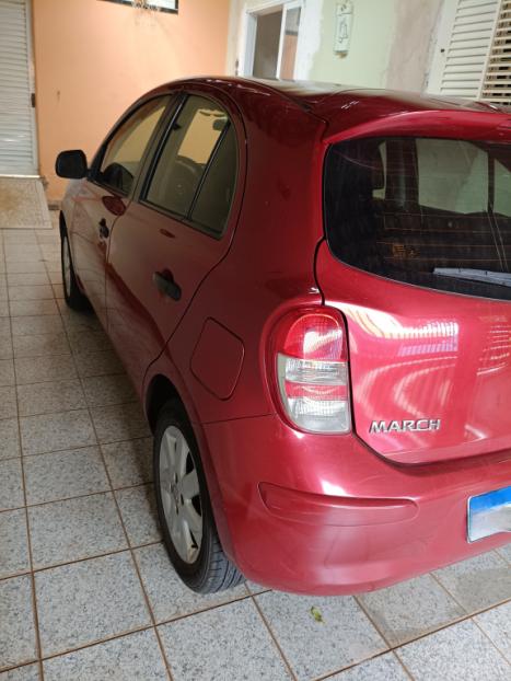 NISSAN March 1.6 16V 4P SV FLEX, Foto 4